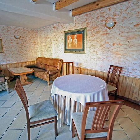 Folwark Tumiany Pokoje & Restauracja エクステリア 写真